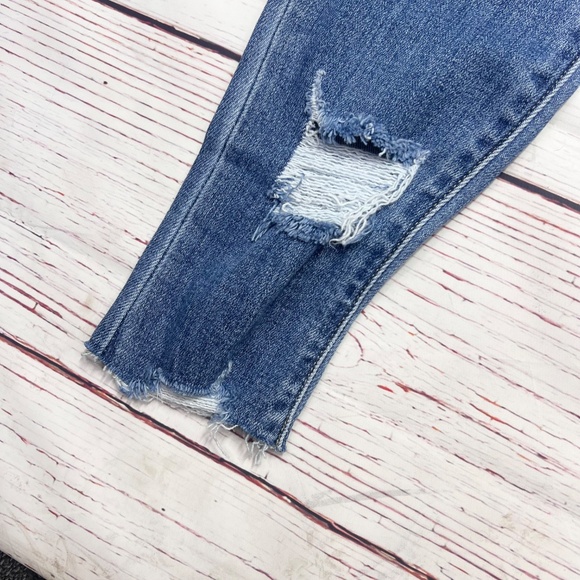 👖NWT🤩|•KANCAN•| Distressed Skinny Leg High Rise Waist Jean Size 27 Regular👖 - Picture 4 of 9